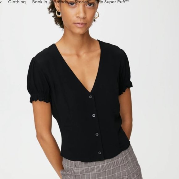 Aritzia Tops - Sunday Best Taryn Blouse - Black Size 6